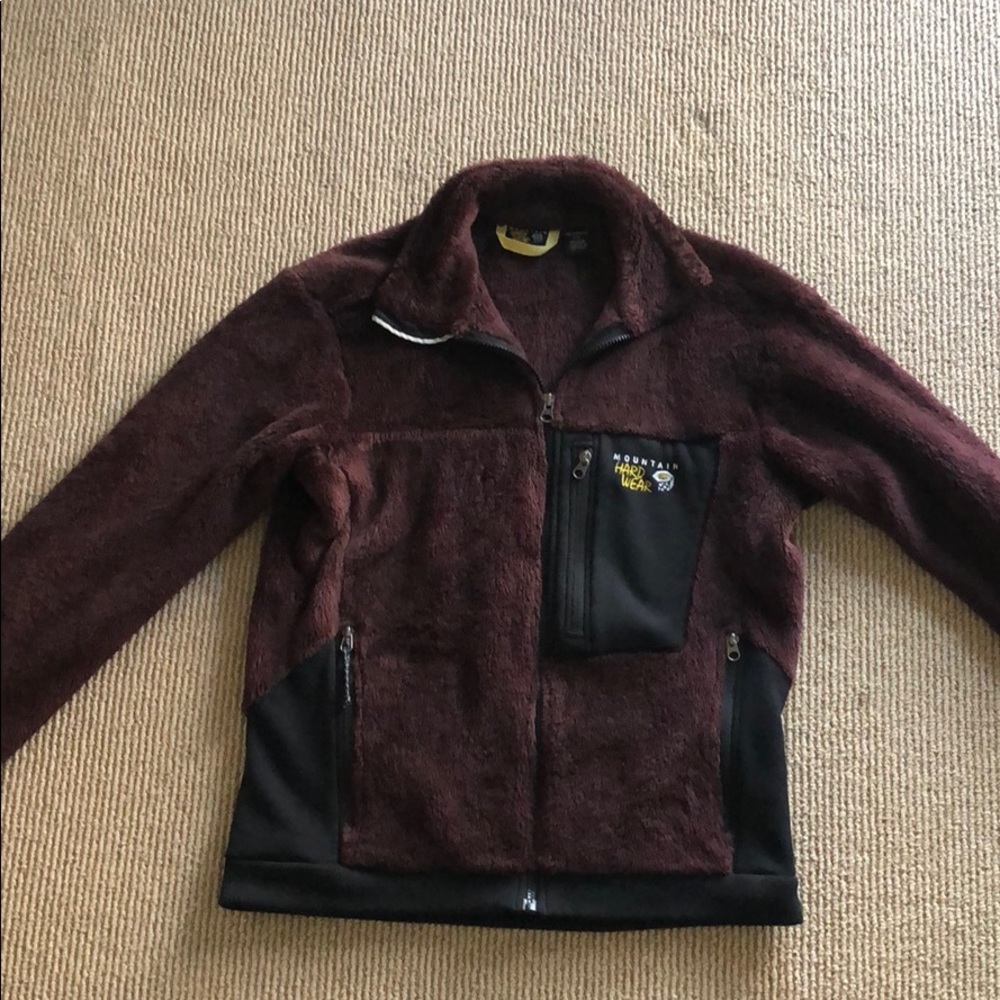 Mountain headwear zip up fleece